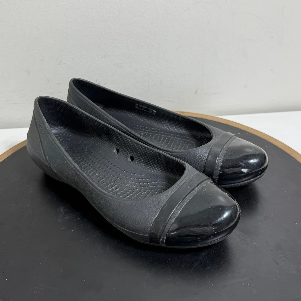 Crocs Cap Toe Ballet‎ Flats Women US 6 Black Slip On Comfort Shoes Casual